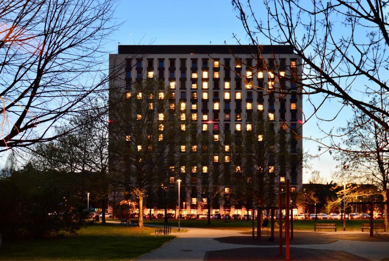 Laude Living Bologna Aparthotel — Fotos 1